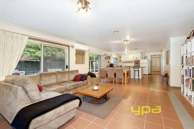 Sixth view of Homely house listing, 33 John Paul Drive, Hillside VIC 3037