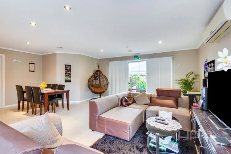 Fourth view of Homely unit listing, 2/9 Swinburne Court, Truganina VIC 3029