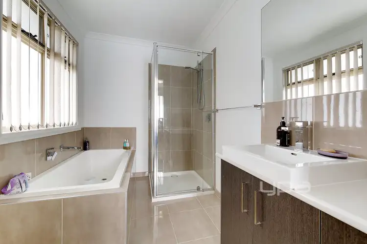 Sixth view of Homely house listing, 2/8 Northern Crescent, Craigieburn VIC 3064
