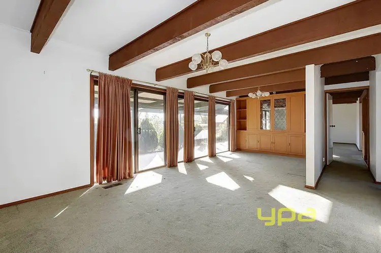 Fifth view of Homely house listing, 15 Augustines Way, Keilor VIC 3036