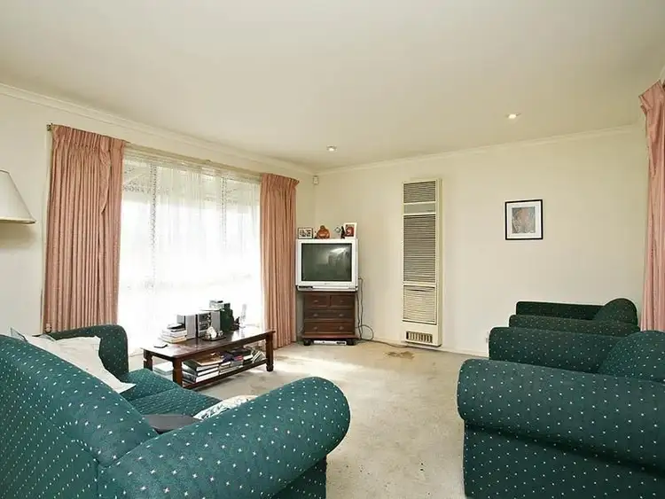 Second view of Homely unit listing, 5/30-32 Somerset Drive, Sunshine North VIC 3020