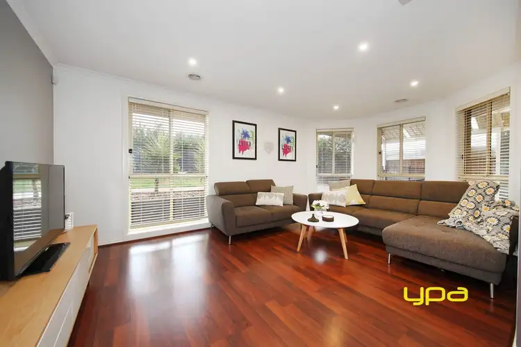 Second view of Homely house listing, 37 Kanmore Crescent, Hillside VIC 3037