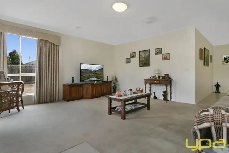 Second view of Homely house listing, 4 Lindwall Street, Sunbury VIC 3429