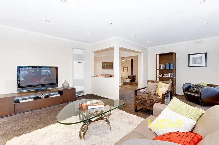Third view of Homely house listing, 3 Roma Court, Tullamarine VIC 3043
