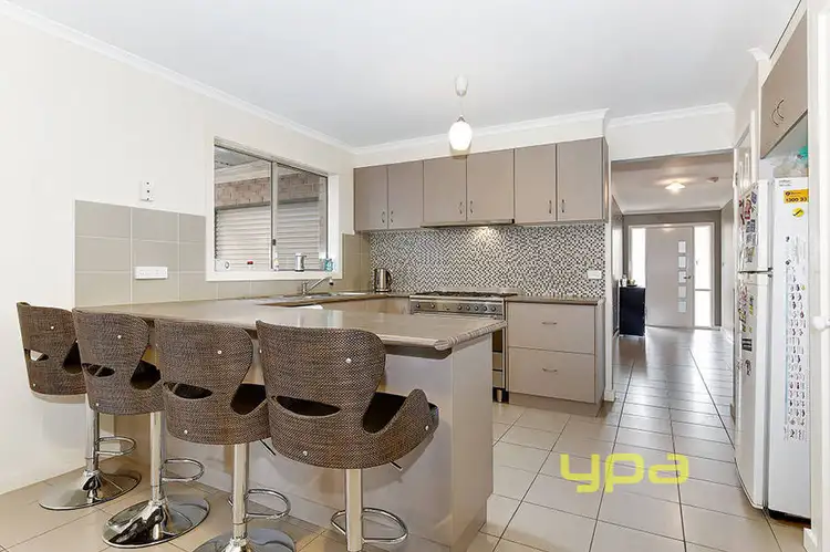 Second view of Homely house listing, 9 Girraween Crescent, Craigieburn VIC 3064
