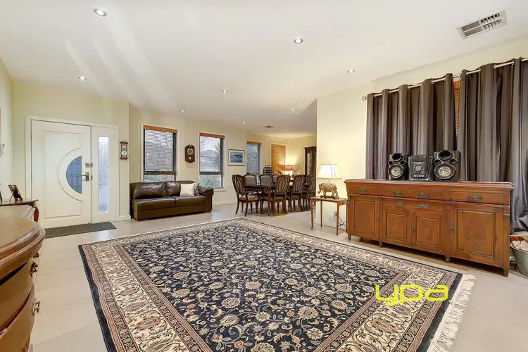 Fourth view of Homely house listing, 19 Highwood Drive, Hillside VIC 3037