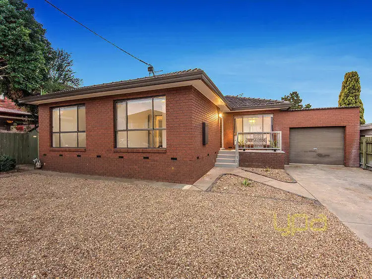 1 Melissa Nook, Deer Park VIC 3023