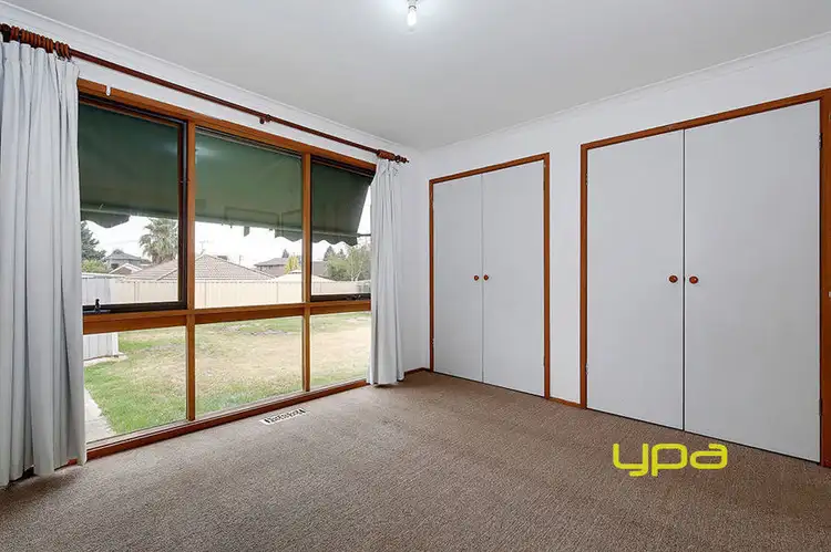 Seventh view of Homely house listing, 10 Colignan Court, Meadow Heights VIC 3048