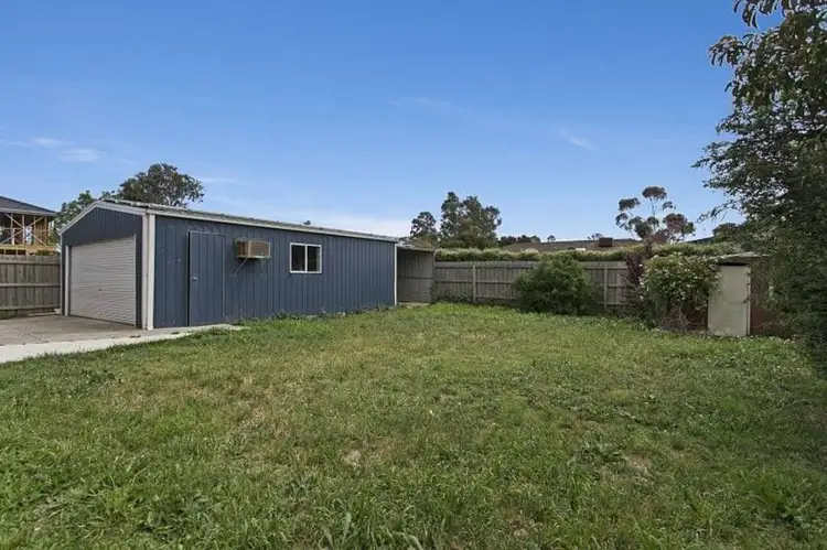 Seventh view of Homely house listing, 6 Rosapenna Close, Sunbury VIC 3429