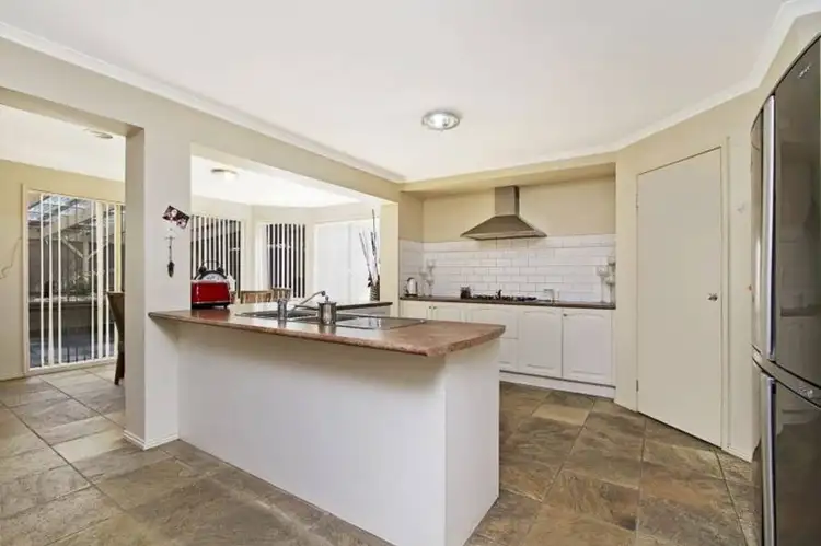 Fourth view of Homely house listing, 2 Duncraig Grove, Sunbury VIC 3429