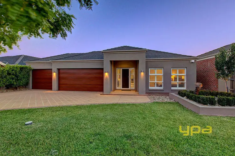 11 Pyrmont Terrace, Taylors Hill VIC 3037