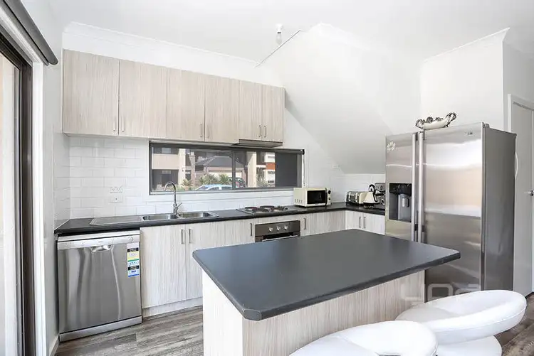 Fourth view of Homely unit listing, 1/19 Positano Way, Lalor VIC 3075