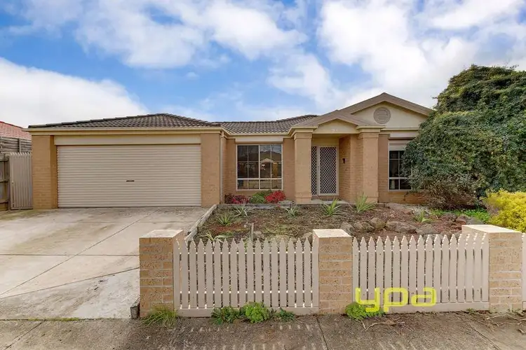 22 Castleton Avenue, Tarneit VIC 3029
