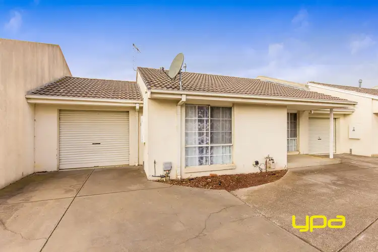 Main view of Homely unit listing, 3/106 Conrad Street, St Albans VIC 3021