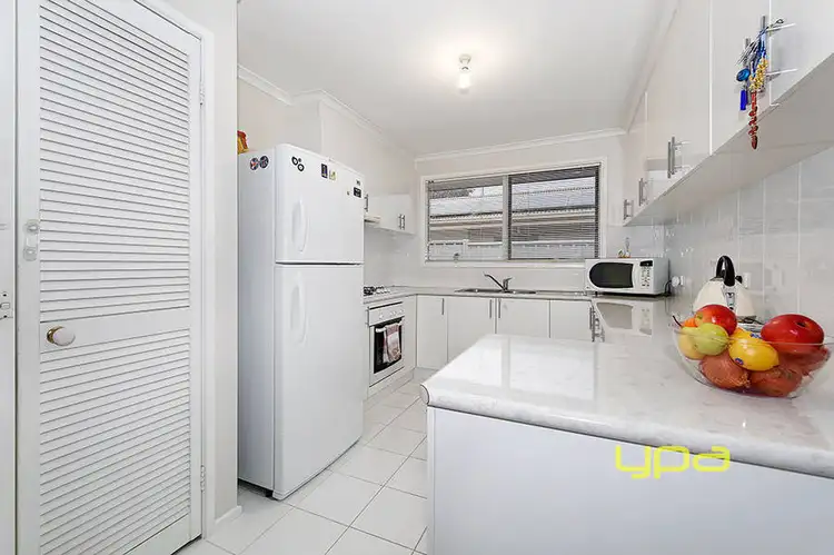 Fourth view of Homely house listing, 9 Themeda Court, Meadow Heights VIC 3048