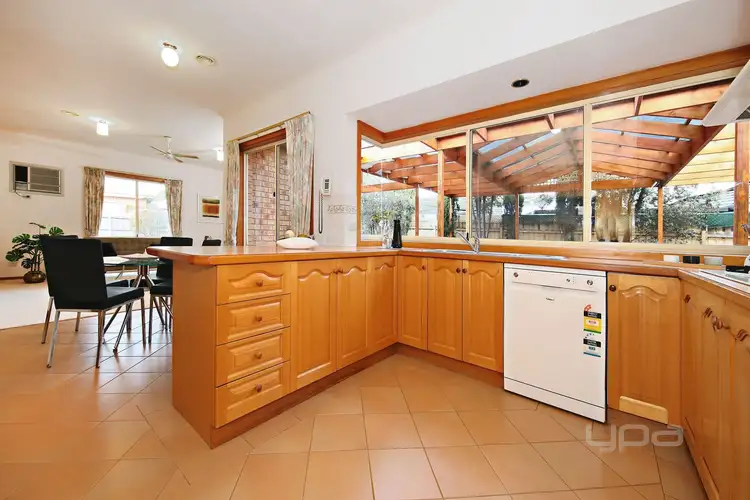 Sixth view of Homely house listing, 7 Lentini Place, Taylors Lakes VIC 3038