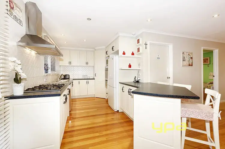 Fifth view of Homely house listing, 31 Rutherglen Way, Taylors Lakes VIC 3038