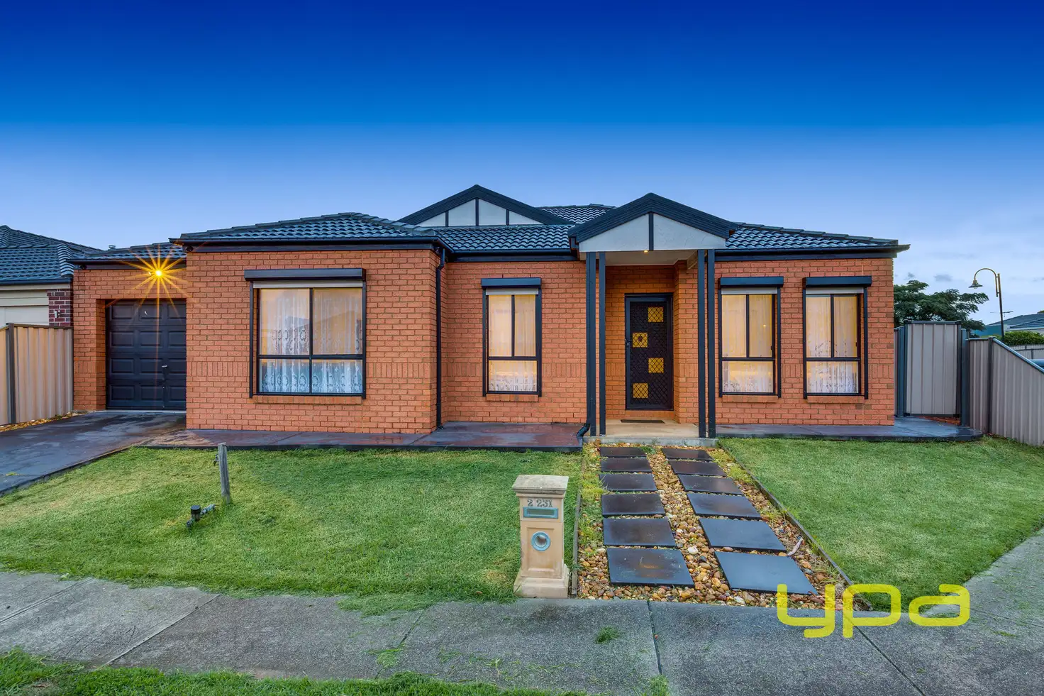 Main view of Homely unit listing, 2/231 Thames Boulevard, Tarneit VIC 3029