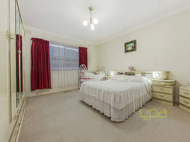 Seventh view of Homely house listing, 15 Leonard Ave, St Albans VIC 3021
