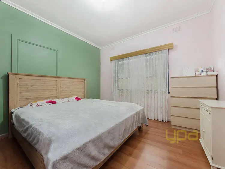 Seventh view of Homely house listing, 2/15 Albert Crescent, St Albans VIC 3021