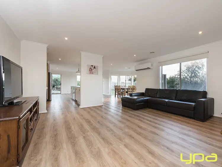 Sixth view of Homely house listing, 9 Lindsay Place, Bacchus Marsh VIC 3340