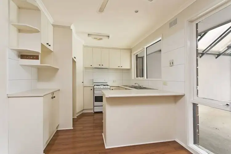 Second view of Homely house listing, 6 Rosapenna Close, Sunbury VIC 3429