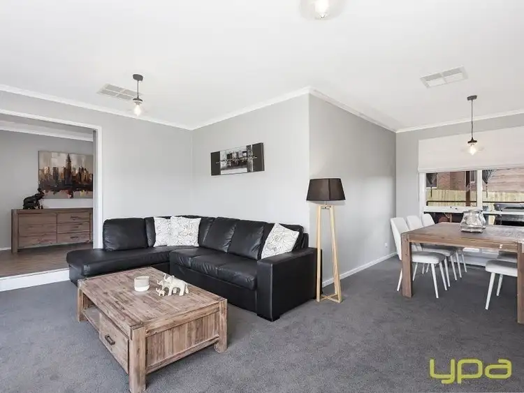 Sixth view of Homely house listing, 4 Dyson Drive, Sunbury VIC 3429