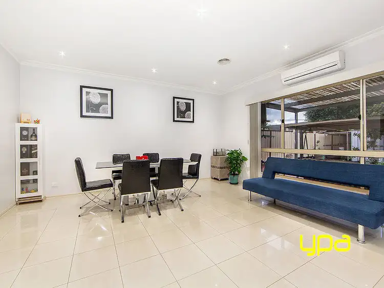 Fifth view of Homely house listing, 16 Blackwood Court, Cairnlea VIC 3023