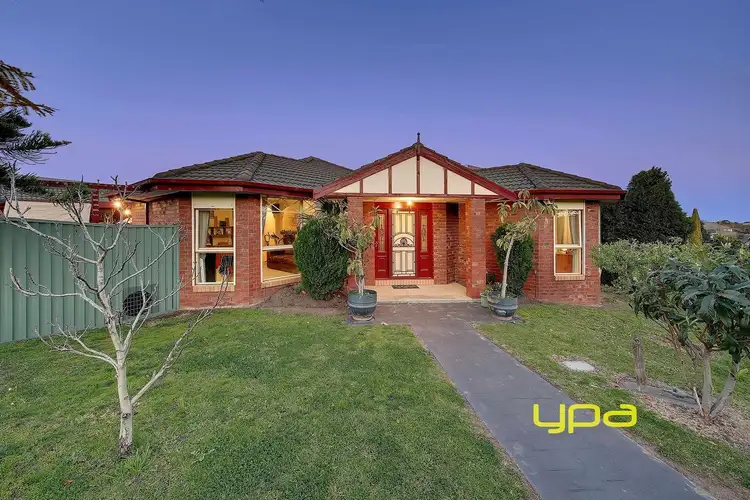 Second view of Homely house listing, 27 Alanbrae Terrace, Attwood VIC 3049