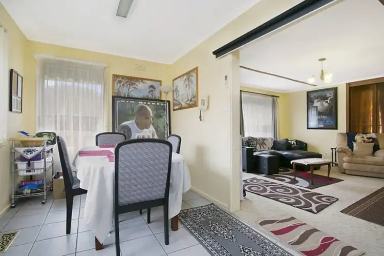 Fourth view of Homely house listing, 10 Lindsay Avenue, Sunbury VIC 3429