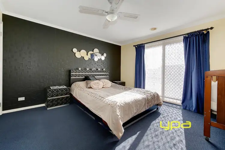 Fifth view of Homely house listing, 22 Tuscorora Green, Craigieburn VIC 3064