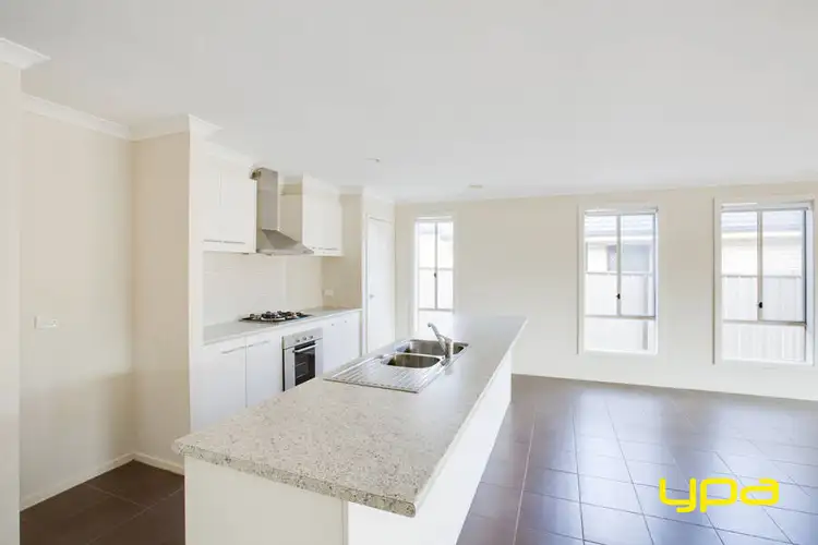 Second view of Homely house listing, 3 Ryans Court, Burnside Heights VIC 3023