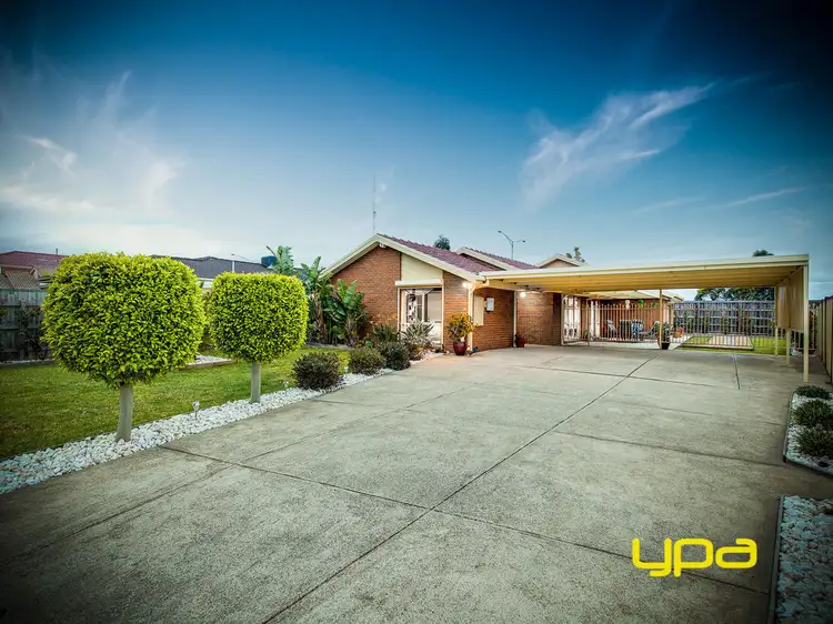 17 Alcott Place, Delahey VIC 3037