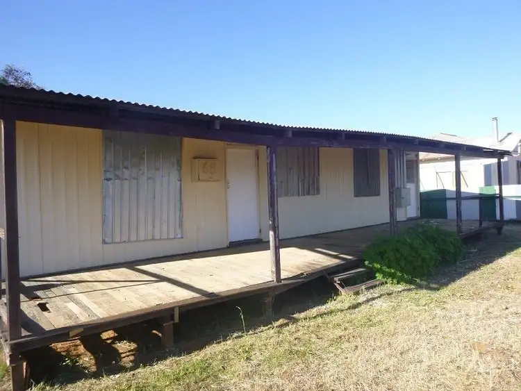 68 Woodward Street, Coolgardie WA 6429