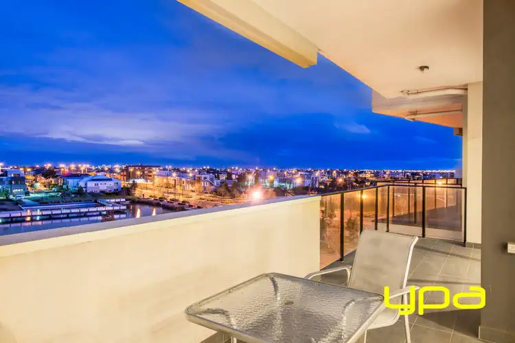 350/73 Lake Street, Caroline Springs VIC 3023
