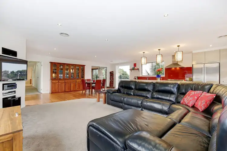 Third view of Homely house listing, 6 Glendale Place, Gladstone Park VIC 3043
