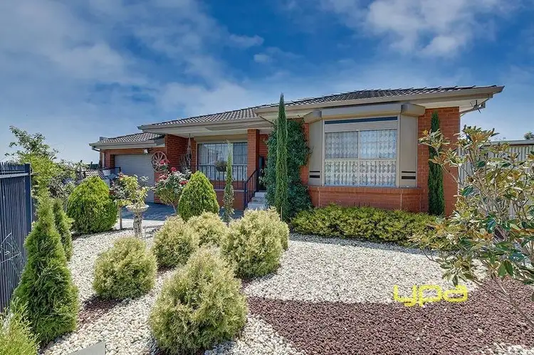 12 Lotus Court, Meadow Heights VIC 3048