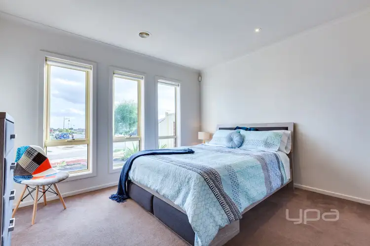 Second view of Homely house listing, 8 Mcdougall Place, Truganina VIC 3029