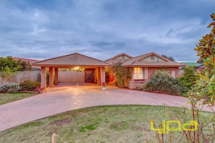 9 Josephine Court, Melton West VIC 3337