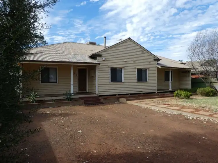 117 Hopkins Street, Boulder WA 6432