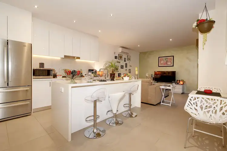 Fifth view of Homely townhouse listing, 2 Harricks Crescent, Attwood VIC 3049