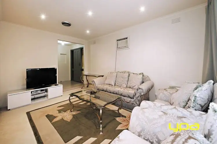 Second view of Homely house listing, 21 Fairfax Circuit, Albanvale VIC 3021