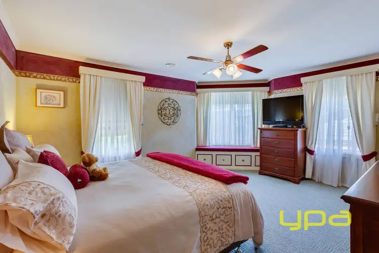 Seventh view of Homely house listing, 2 Milan Court, Sunbury VIC 3429