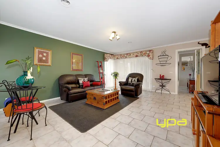 Fifth view of Homely house listing, 1 Beckwith Court, Taylors Lakes VIC 3038