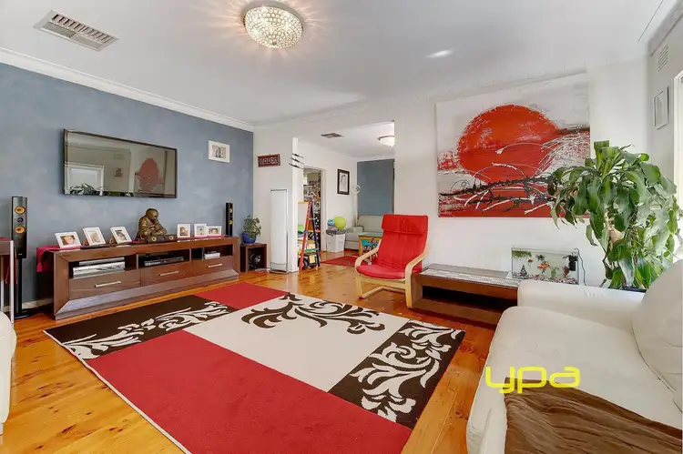 Second view of Homely house listing, 8 Brigette Court, Lalor VIC 3075