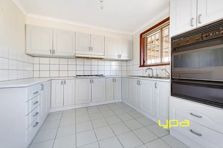 Third view of Homely unit listing, 2/11 Opal Court, Meadow Heights VIC 3048