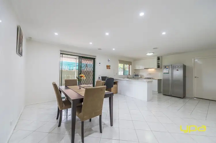 Fifth view of Homely house listing, 5 Benaud Close, Meadow Heights VIC 3048