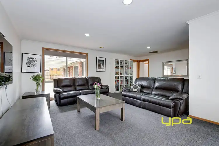 Fifth view of Homely house listing, 17 Bartlett Crescent, Hoppers Crossing VIC 3029