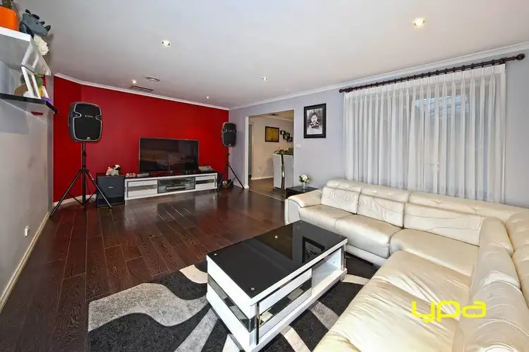 Sixth view of Homely house listing, 2 Ryans Court, Burnside Heights VIC 3023