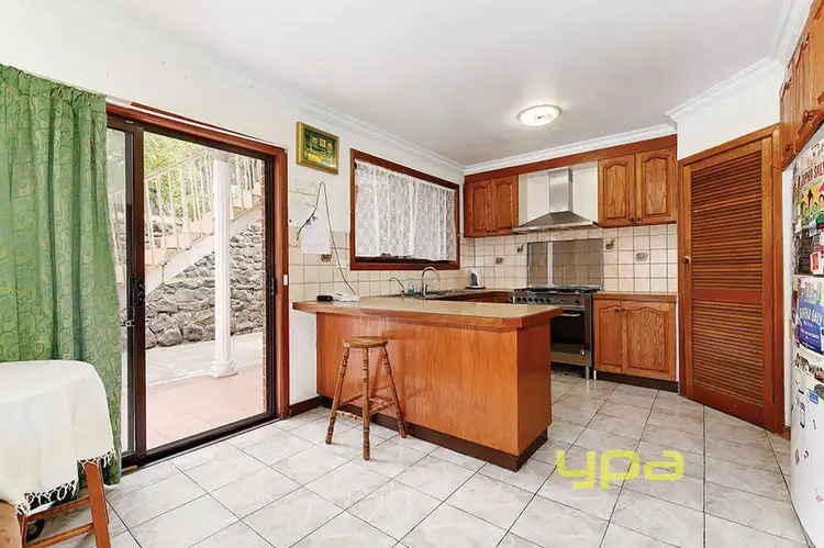Second view of Homely house listing, 10 Dookie Court, Broadmeadows VIC 3047